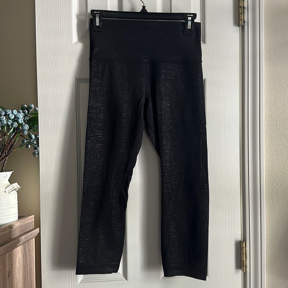 Lululemon size 6 capris - worn once!